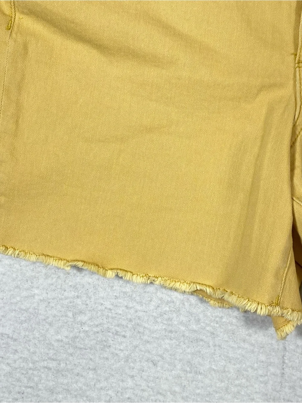 Sonoma Button Fly Denim Shorts Womens 14 Mustard Yellow High Rise Raw Hem Casual